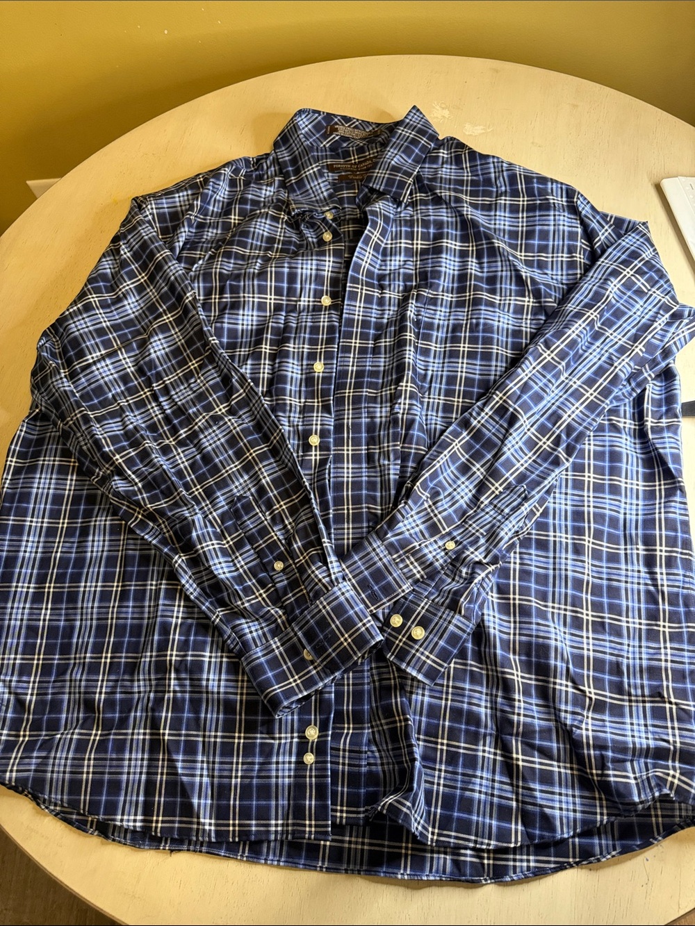 Men's Blue Plaid Long-Sleeve Button-Down Shirt